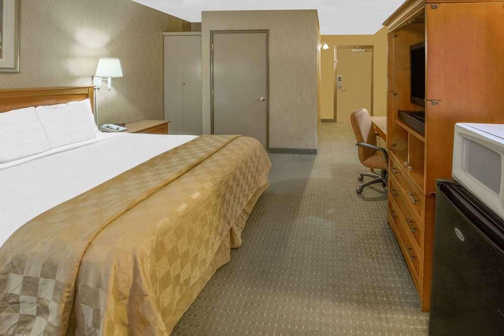 Days Inn By Wyndham Eureka Ca Oda fotoğraf