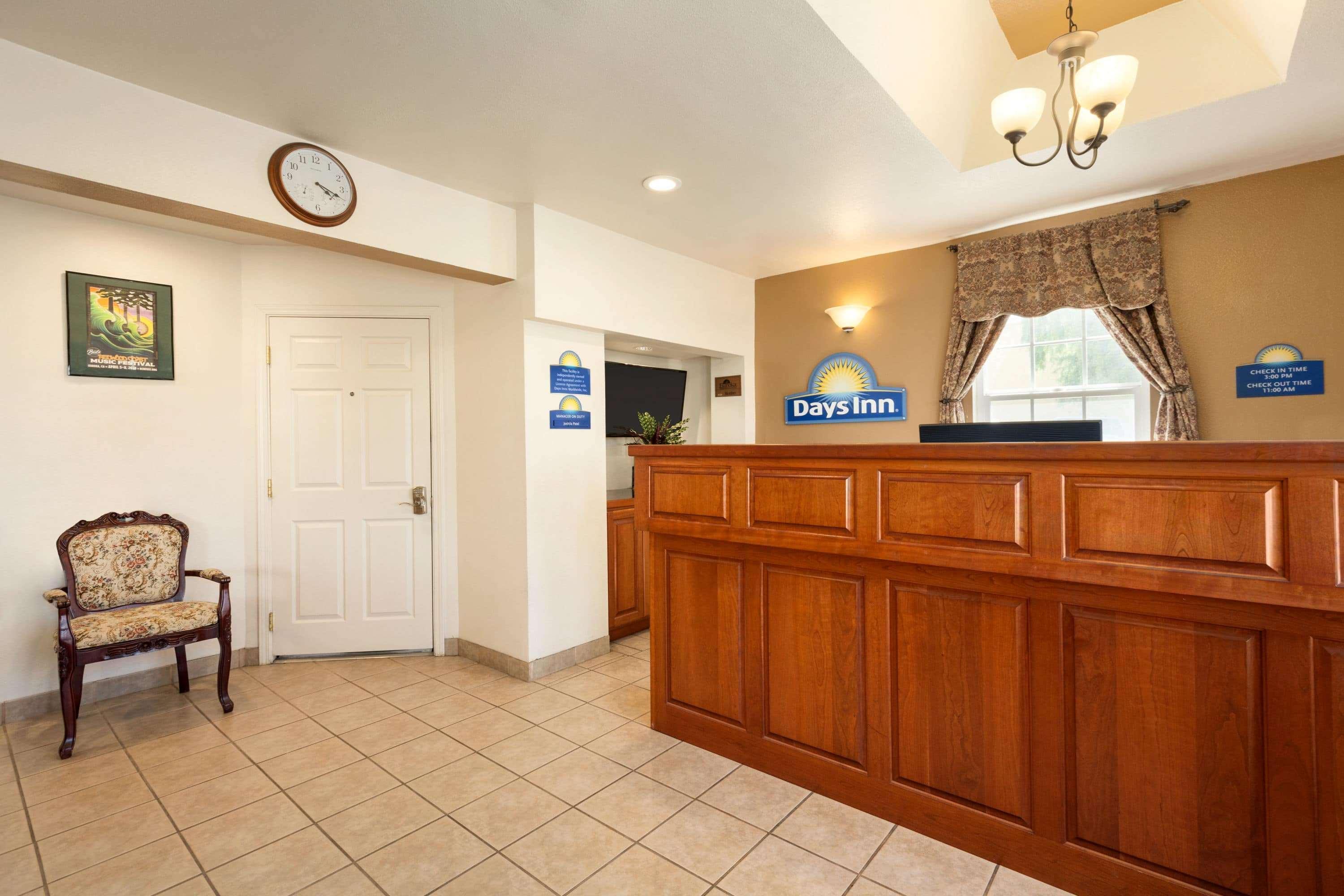 Days Inn By Wyndham Eureka Ca Dış mekan fotoğraf