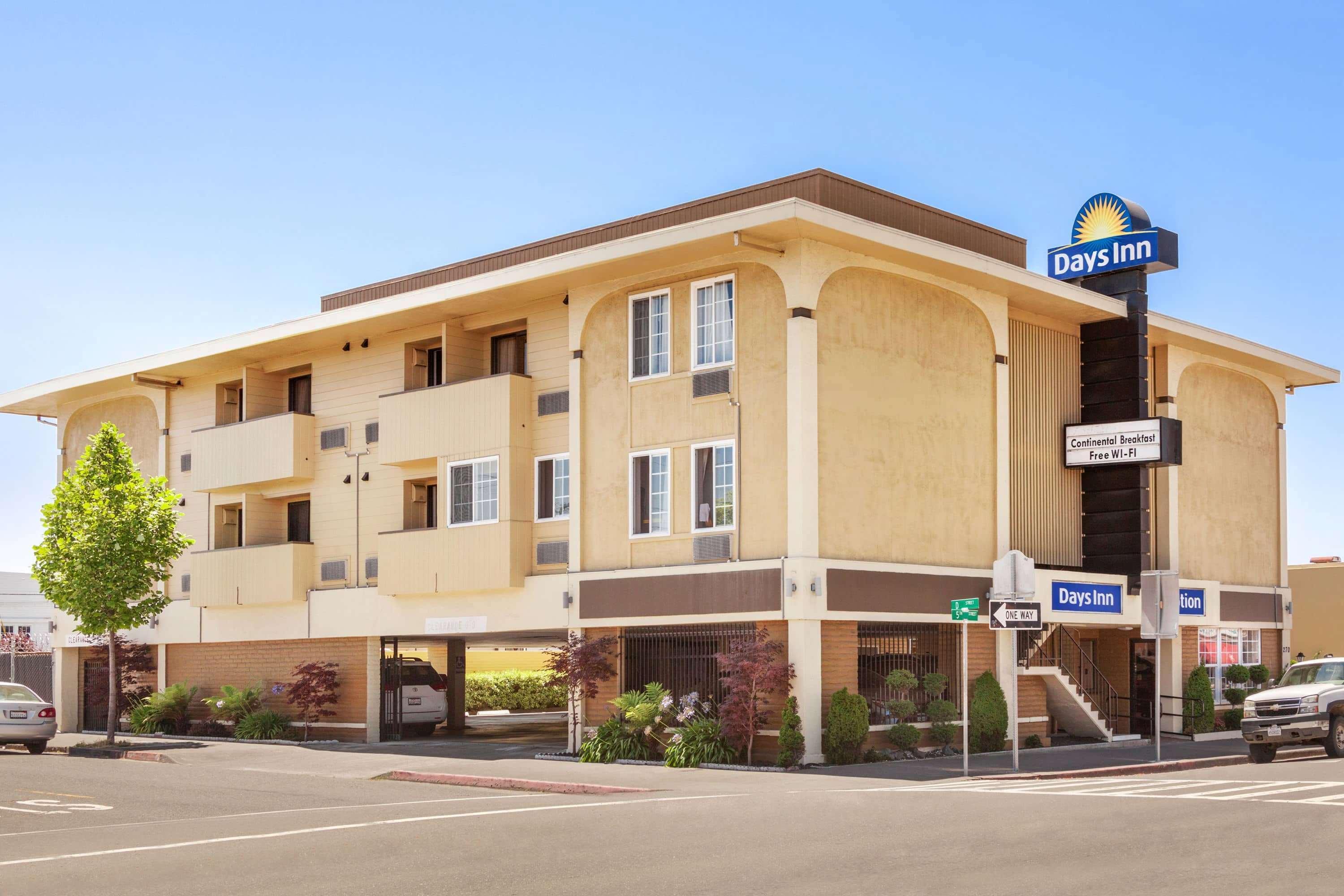 Days Inn By Wyndham Eureka Ca Dış mekan fotoğraf