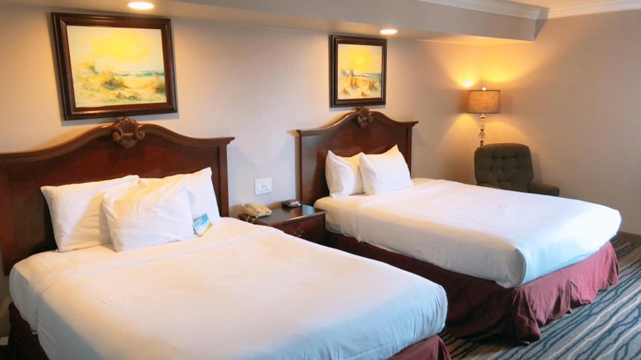 Days Inn By Wyndham Eureka Ca Dış mekan fotoğraf
