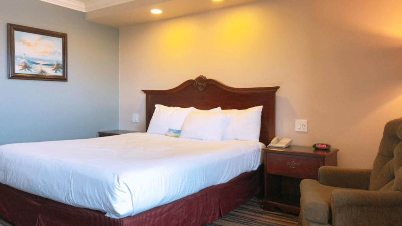 Days Inn By Wyndham Eureka Ca Dış mekan fotoğraf